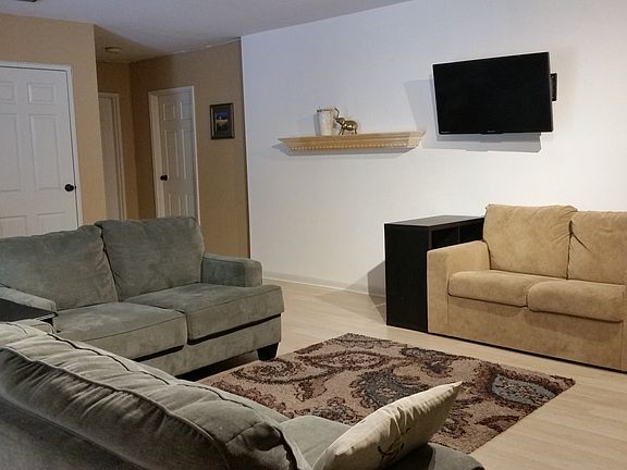 2nd image of 221 Ringwood Ave APT B-1