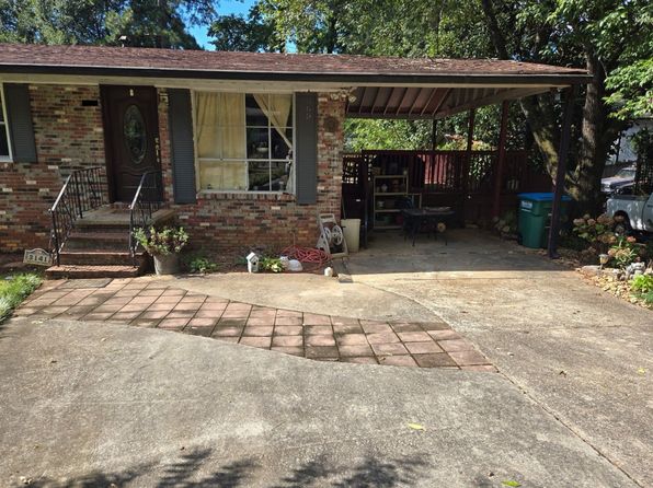 3141 Darlington Oak Dr