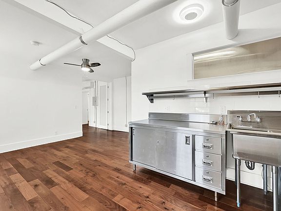5th image of 333 E 100 S APT 13