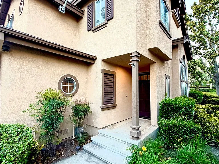 11512 Stonecrest Dr — Photo 3