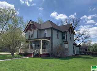 412 E Main St, Elk Point, SD 57025
