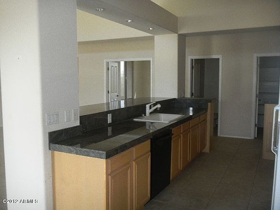 5th image of 39715 N 2nd Ave