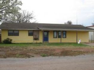 123 E Sycamore St, Hollis, OK 73550