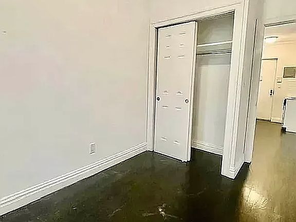 5th image of 318 E 11th St APT 2