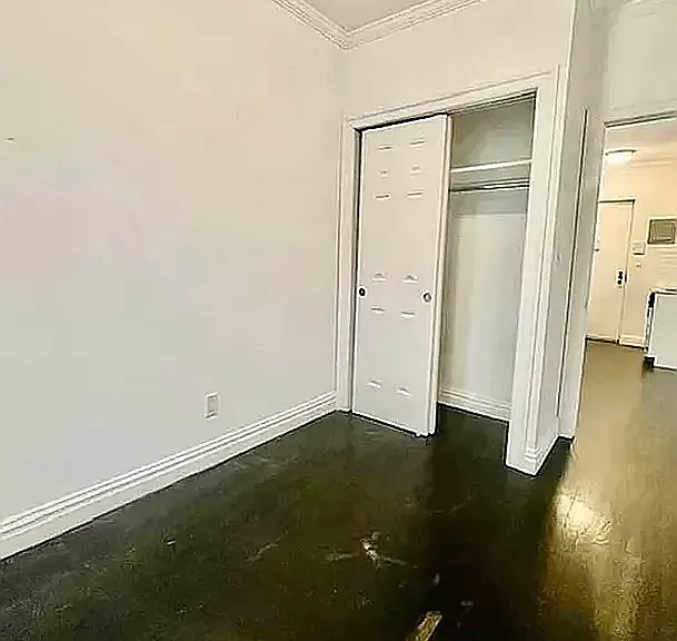 318 E 11th St #2 — Photo 5