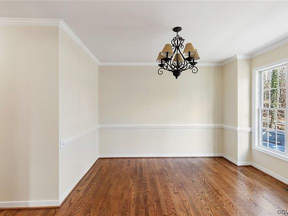 4th image of 1426 Shadycrest Ln