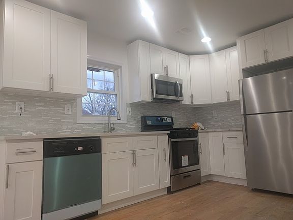 4th image of 17224 116th Ave