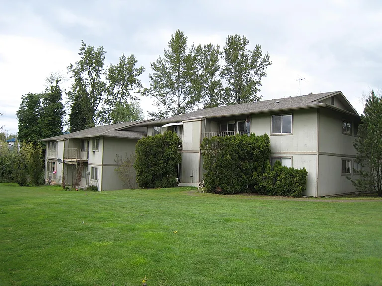 2139 NE Kane Driveoffsite Ne Hogan Pl #1229 — Photo 2