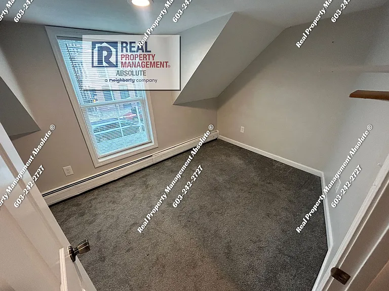 68 Lake St #2 — Photo 17