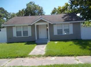 301 E Pearce St, Baytown, TX 77520