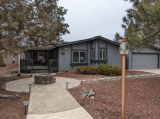 1524 SE Bronzewood Ave, Bend, OR 97702