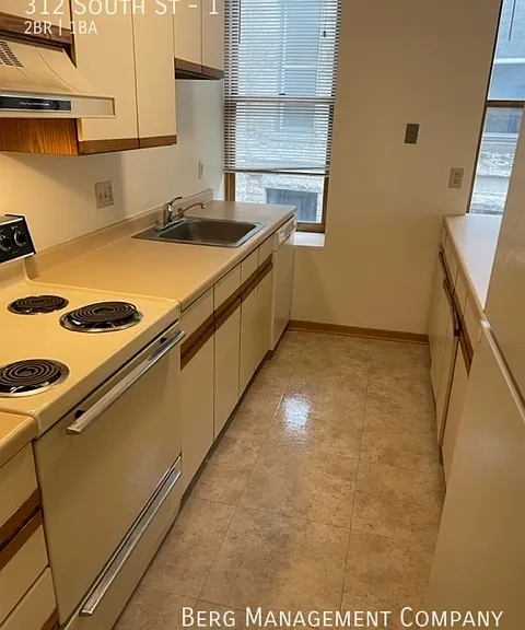 312 South St #1 — Photo 1