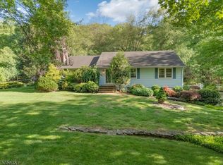 64 Old Smalleytown Rd, Warren, NJ 07059