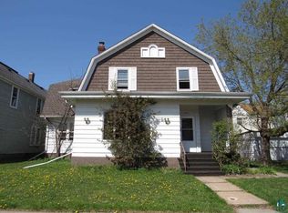 2011 John Ave, Superior, WI 54880