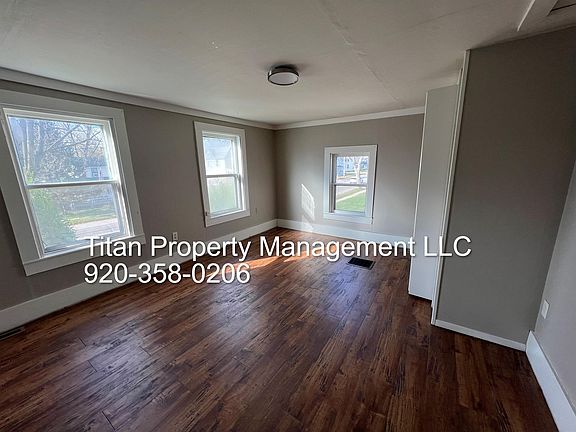 2nd image of 340 E Fond Du Lac St #2
