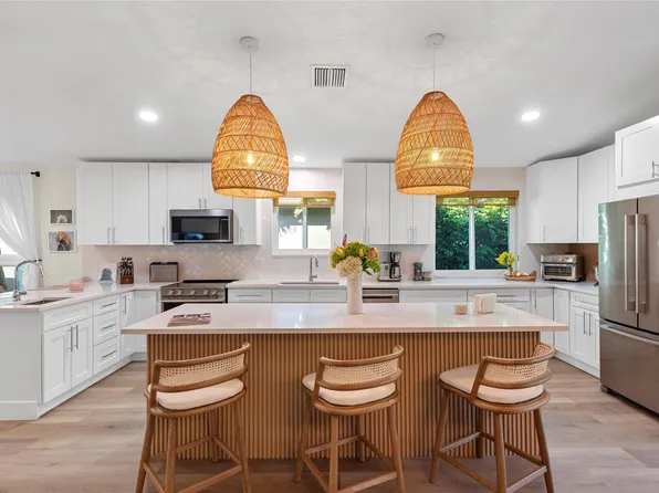 4123 NW 2nd Lane, Delray Beach, FL 33445