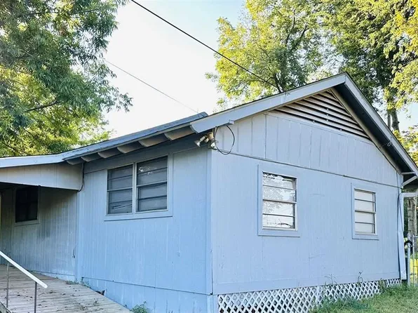 316 Kaufman St N, Mount Vernon, TX 75457