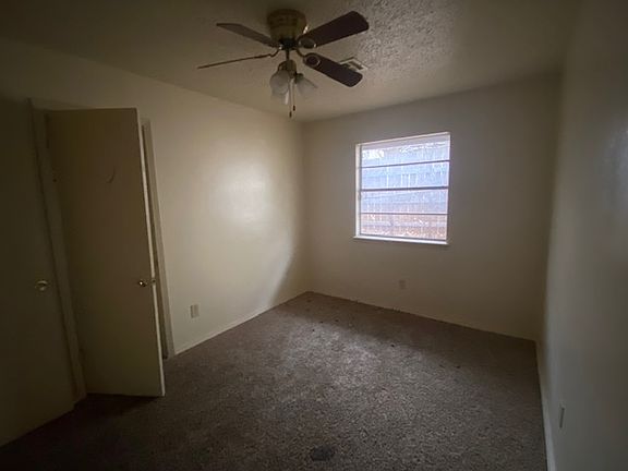 4th image of 3415 NW Williams Ave