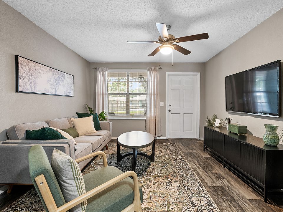 1st image of 15215 Livingston Ave APT 54