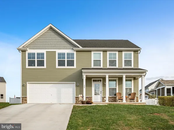 156 Reprisal Rd, Inwood, WV 25428