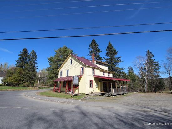 39 Pleasant St Rangeley Me 04970 Zillow
