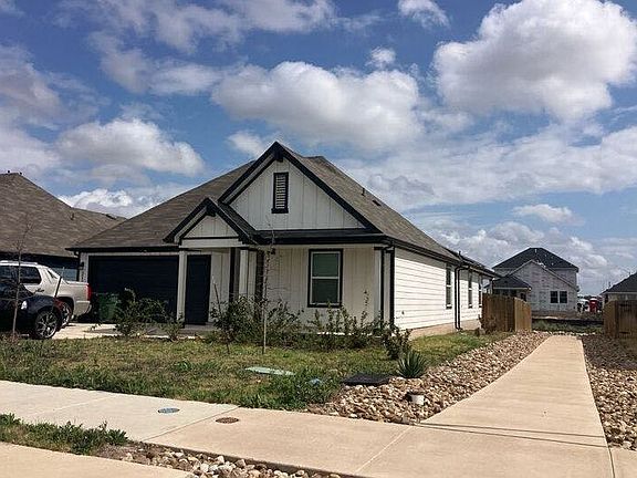 2nd image of 217 Sweetwater Creek Ln