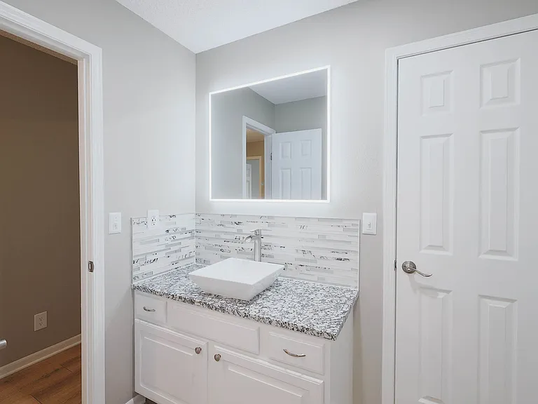 Chestnut Heights Townhomes — Photo 15