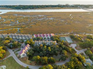 213 Little Oak Island Dr, Folly Beach, SC 29439