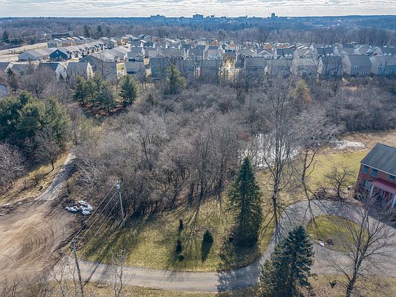 2nd image of 2801 Bateson Ct