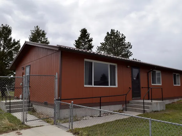 710 Idaho St, Deer Lodge, MT 59722