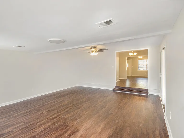 1602 Sycamore Dr NW — Photo 14