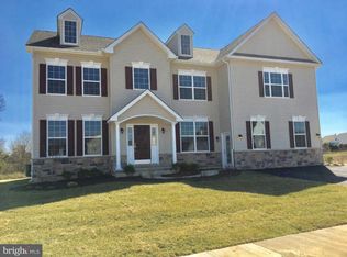 13 Mischief Ln, Smyrna, DE 19977