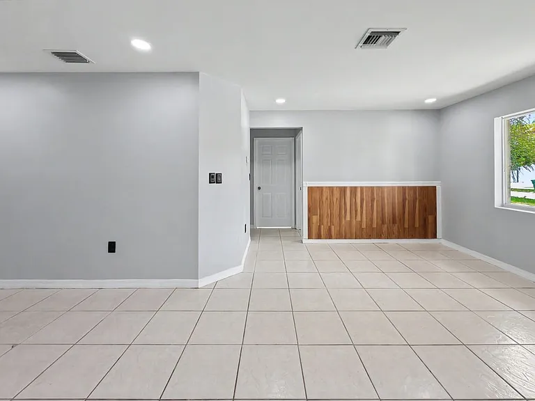 13435 SW 257th Ter — Photo 13