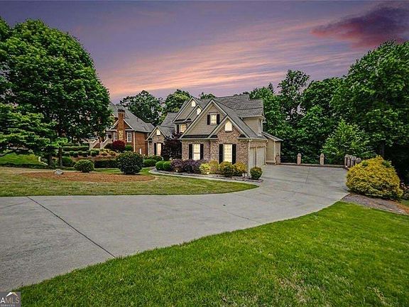 2nd image of 4621 Chartwell Chase Ct