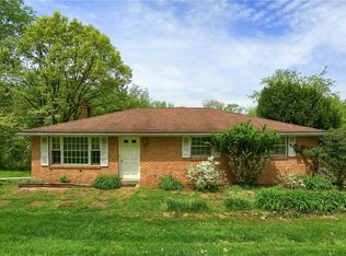 91 Meneely Rd, Burgettstown, PA 15021