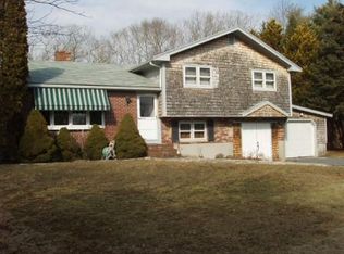 43 Lucy Little Rd, Dartmouth, MA 02747