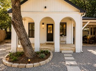 1126 Terry Dr APT A, Austin, TX 78721