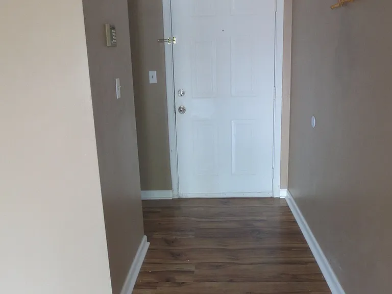 1531 Penrose Arch — Photo 20