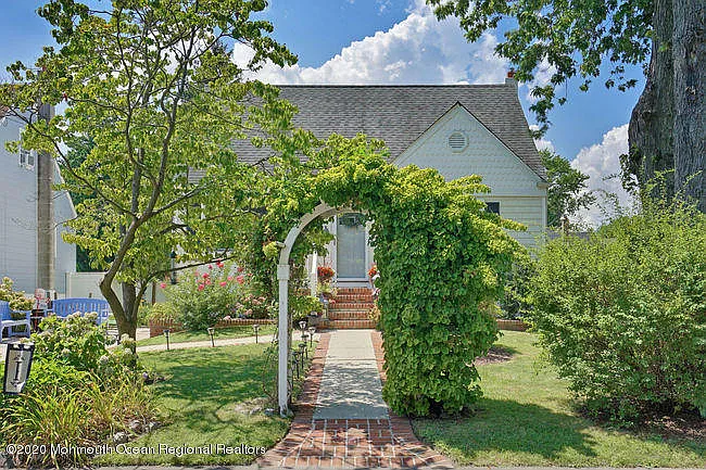 2807 Hayes St photo 1