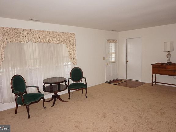 5th image of 56 Stratford Rd