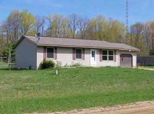 5922 Guthrie Rd, Mesick, MI 49668