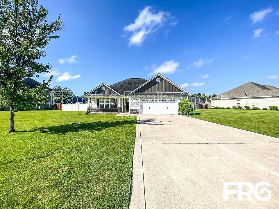 1st image of 203 Carew Dr