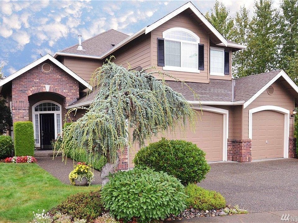 1st image of 101 242nd Ave SE