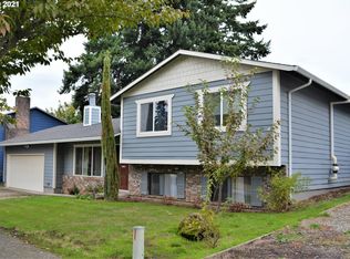 1202 NE 188th Pl, Portland, OR 97230