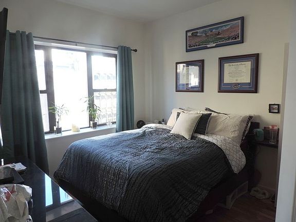 4th image of 52 W 14th St APT 4A