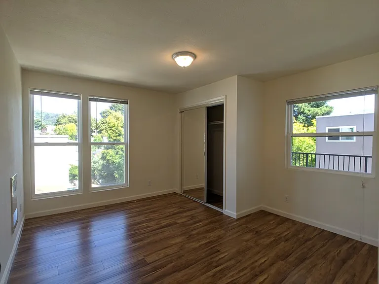 2607 Ellsworth Street — Photo 40