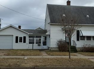 518 Laird St, Winona, MN 55987