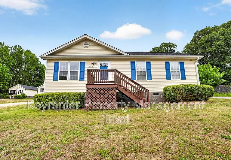 1608 McPherson St — Photo 27