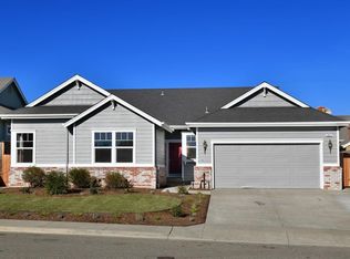 462 Muscat Dr, Cloverdale, CA 95425