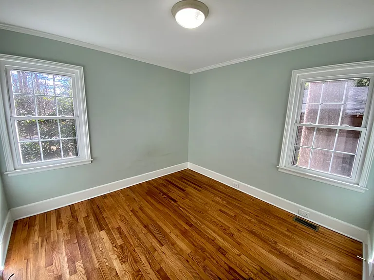 3848 Wilmot Ave — Photo 7
